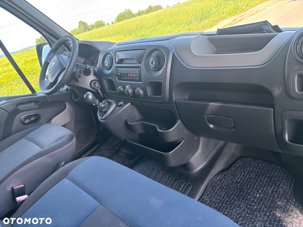 Renault Master - 15