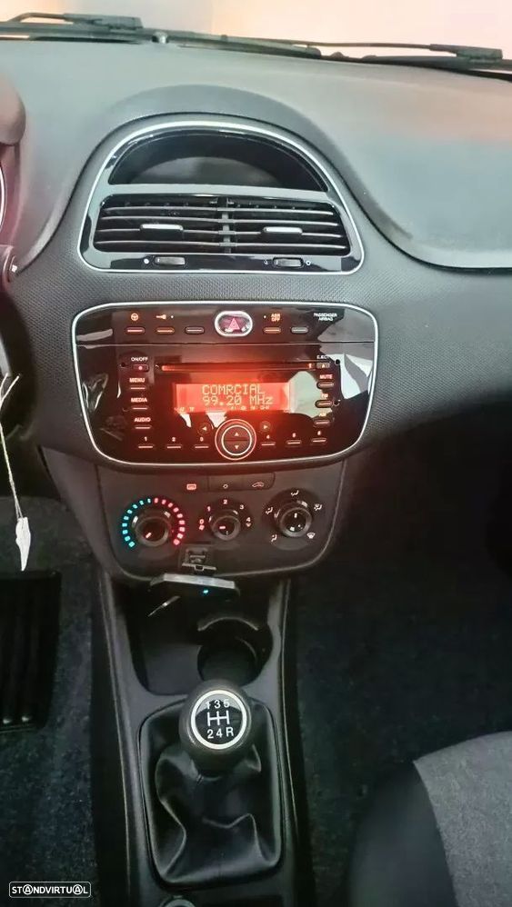 Fiat Punto 1.3 M-Jet Easy S&S - 12