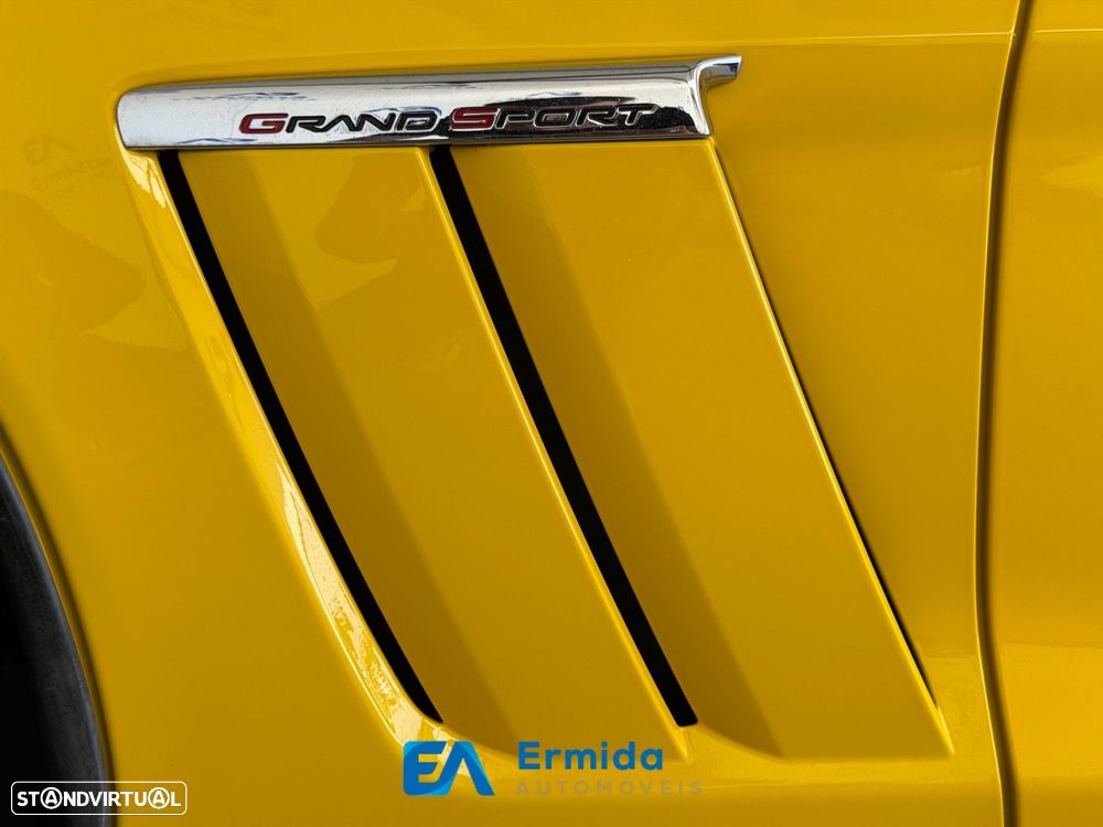 Chevrolet Corvette - 19