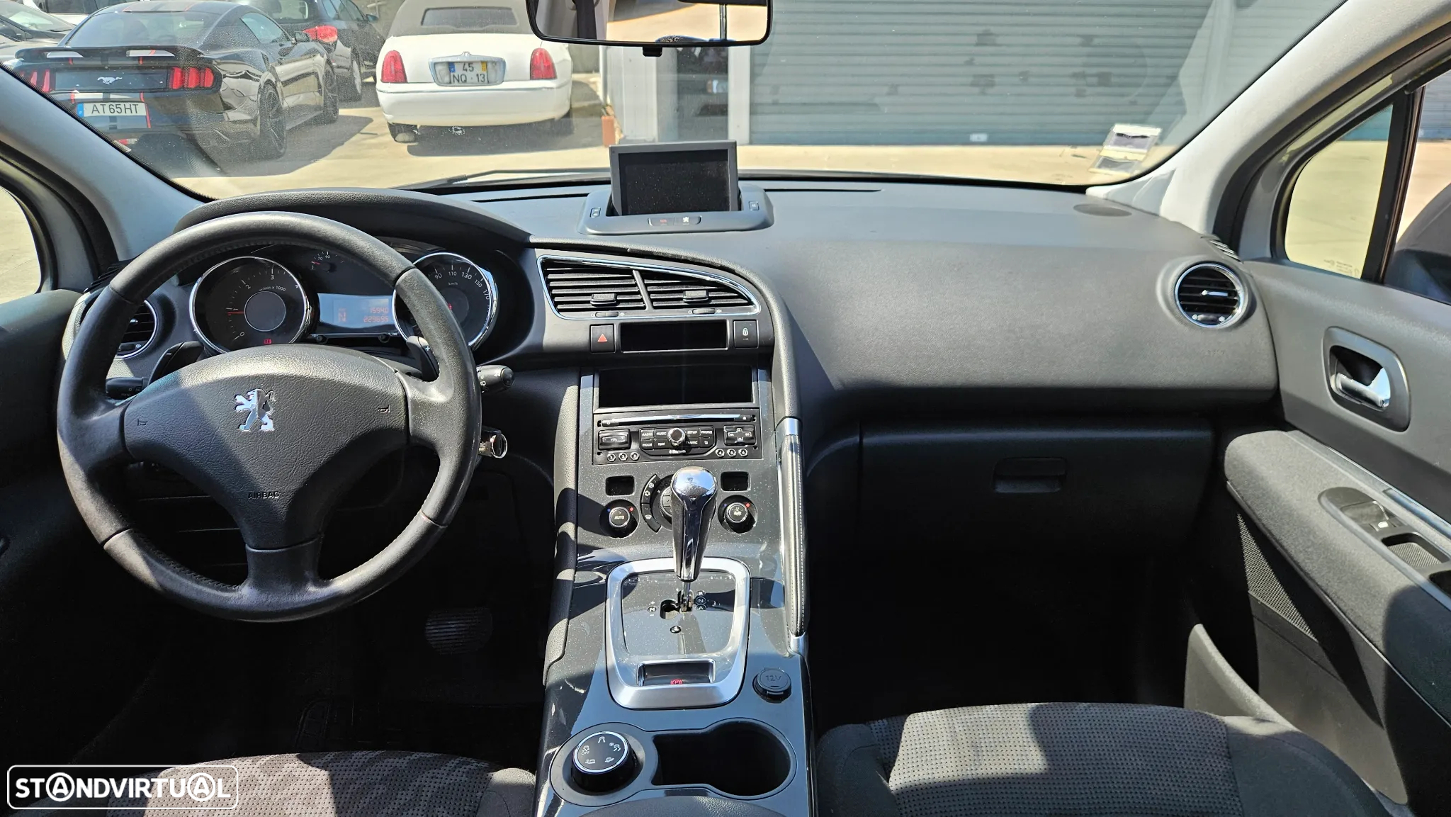 Peugeot 3008 1.6 HDi Executive CMP6 - 14