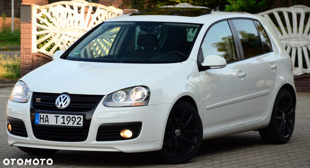 Volkswagen Golf - 3