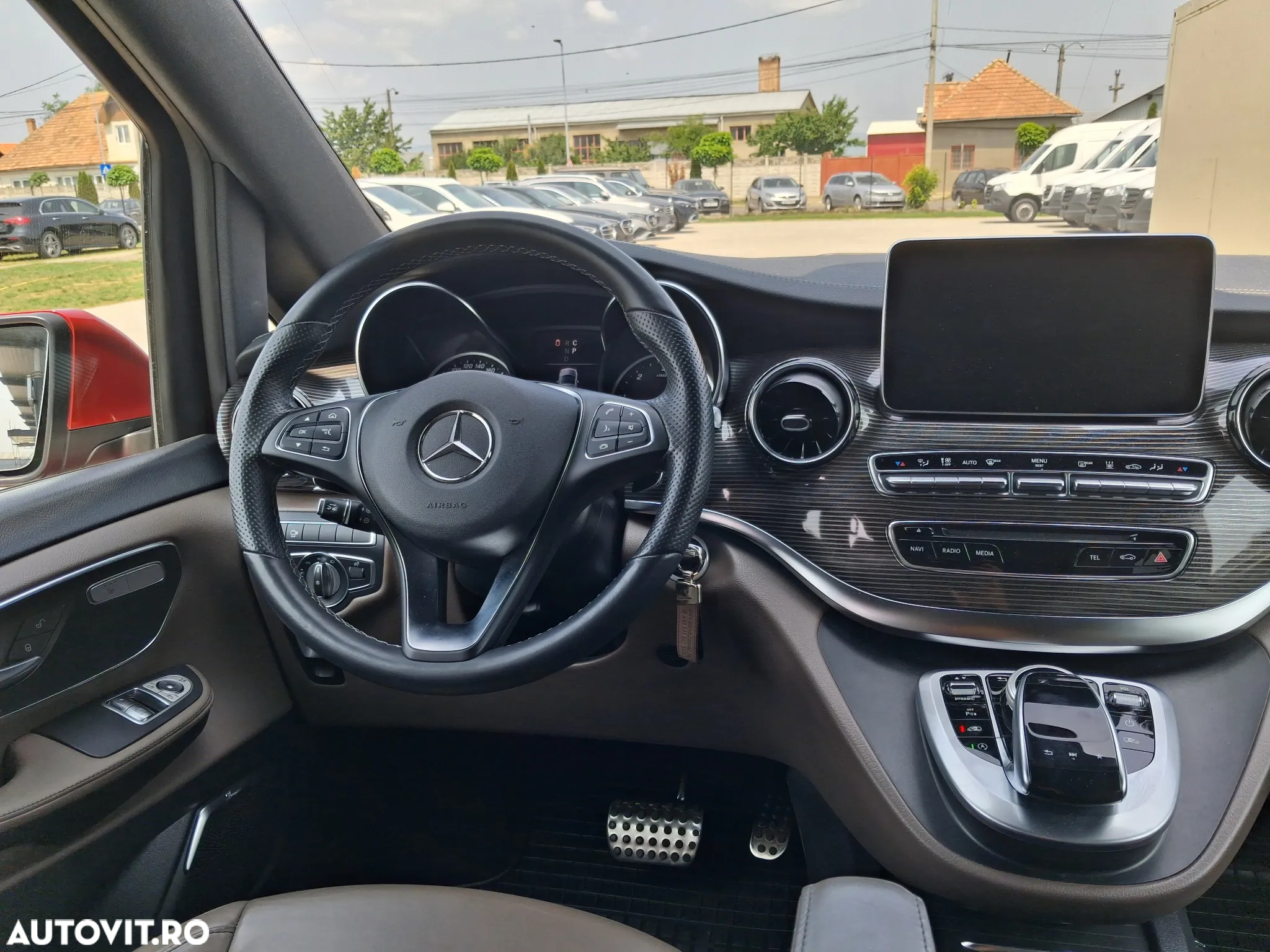 Mercedes-Benz V 300 d Combi Lung 237 CP RWD 9AT - 16