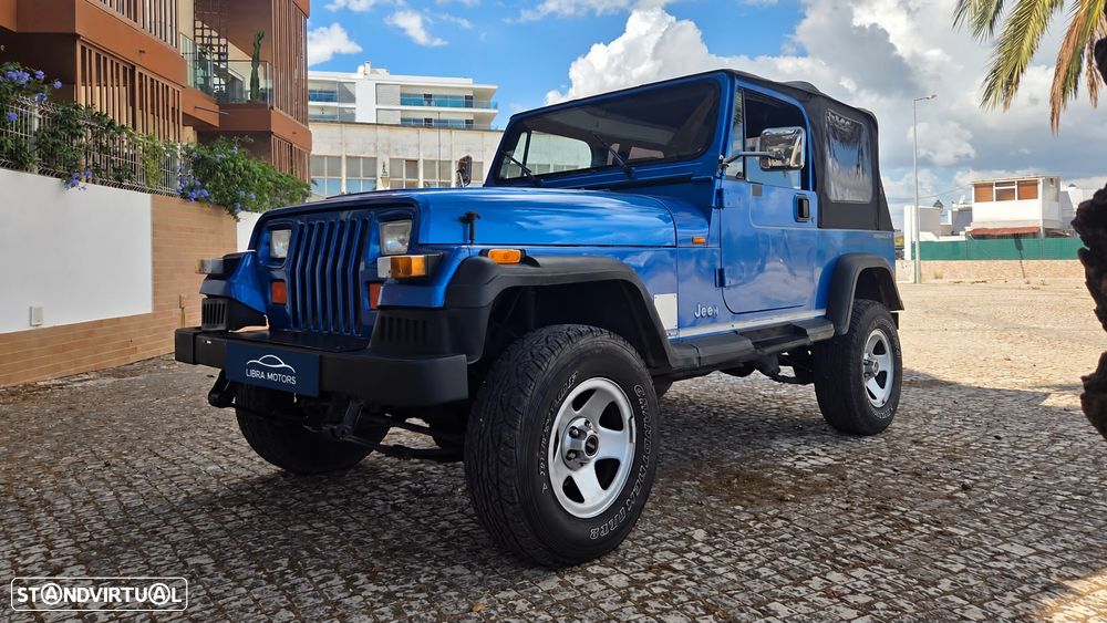 Jeep Wrangler 2.5 Sport Soft Top - 8
