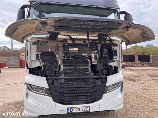 Iveco S-Way - 8