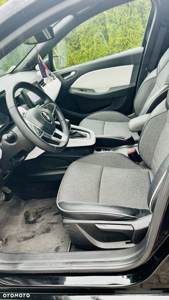Renault Clio - 24