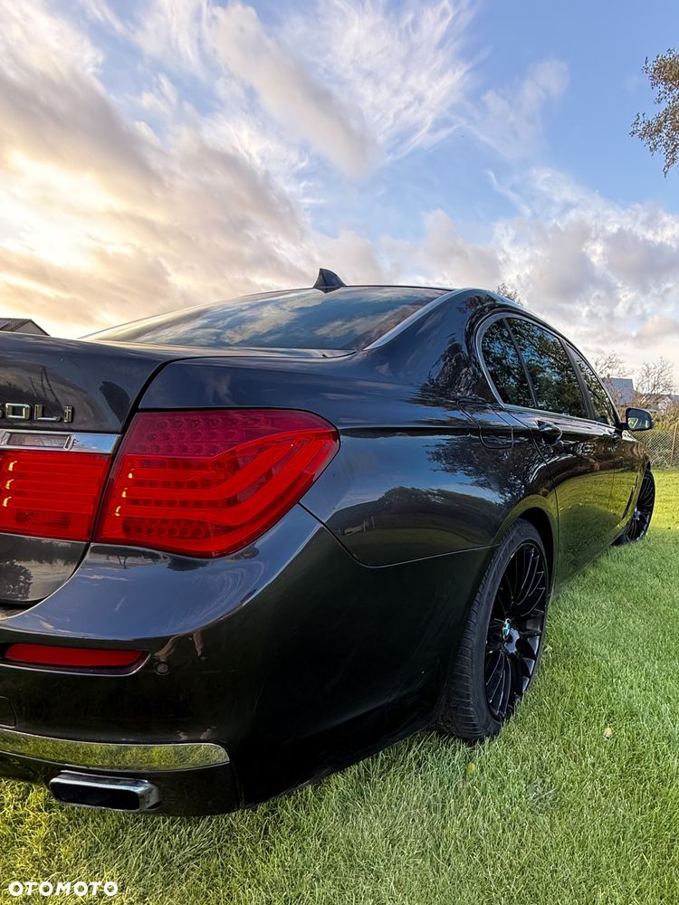 BMW Seria 7 - 5