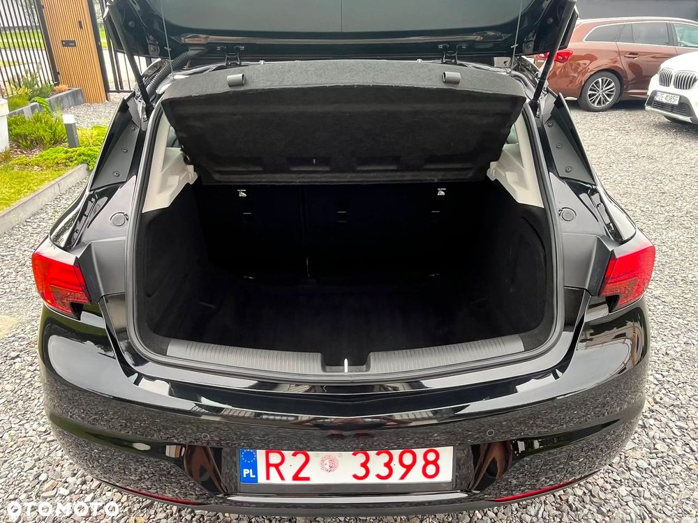 Opel Astra 1.0 T Enjoy S&S - 15