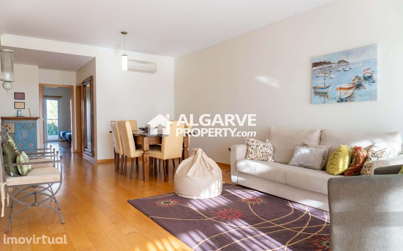 Espaçoso apartamento T2 frente ao golfe e perto da praia e Marina de V - Grande imagem: 2/43