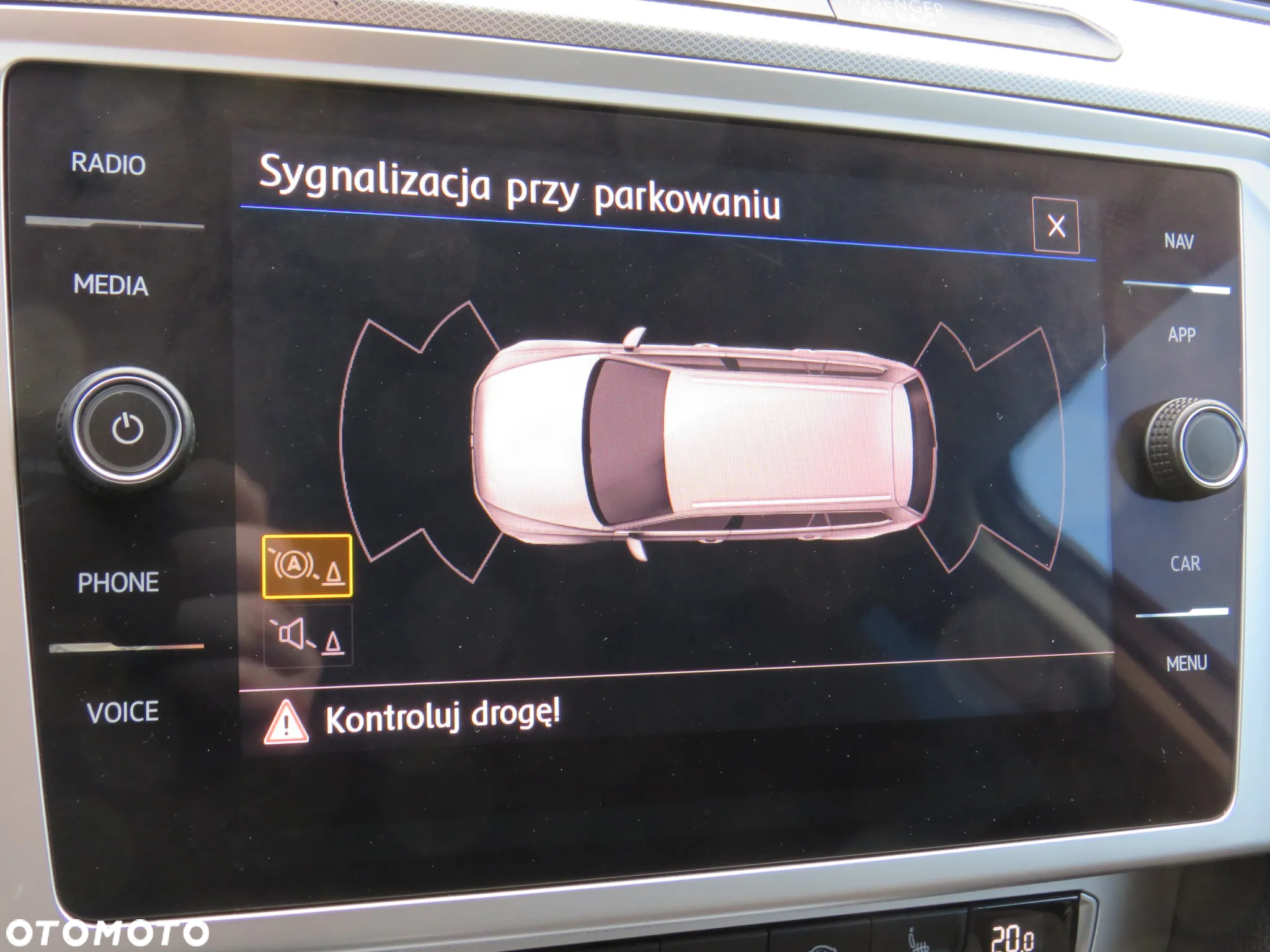 Volkswagen Passat 2.0 TDI BMT Comfortline - 25