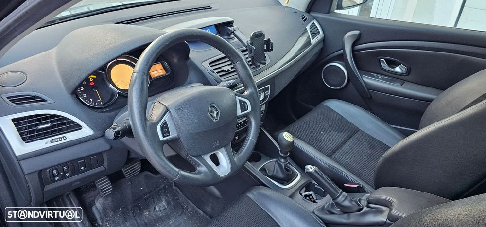 Renault Mégane 1.5 dCi Dynamique - 6