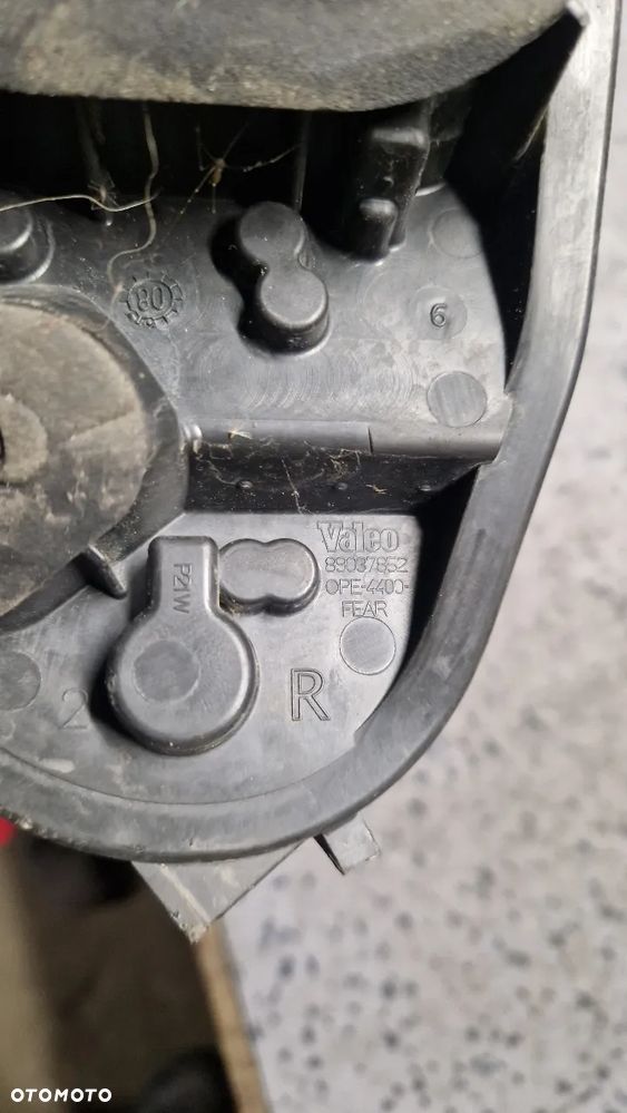 OPEL CORSA D 3d WKŁAD LAMPY TYŁ PRAWY 89037852 - 3