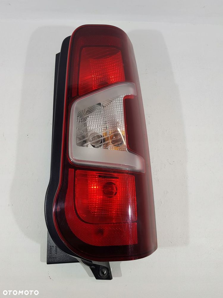 lampa prawa prawy przód 9820554880 opel combo e berlingo iv rifter 21r eu - 1