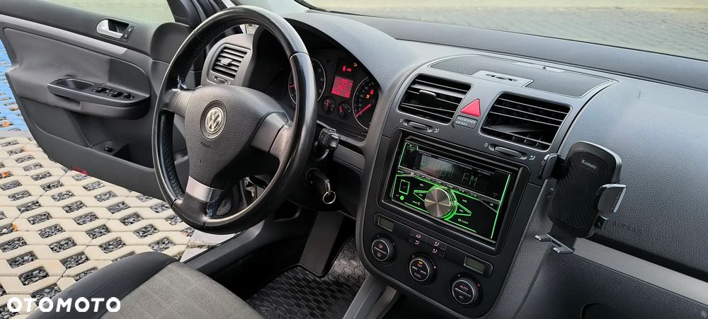 Volkswagen Golf 1.6 Goal - 17