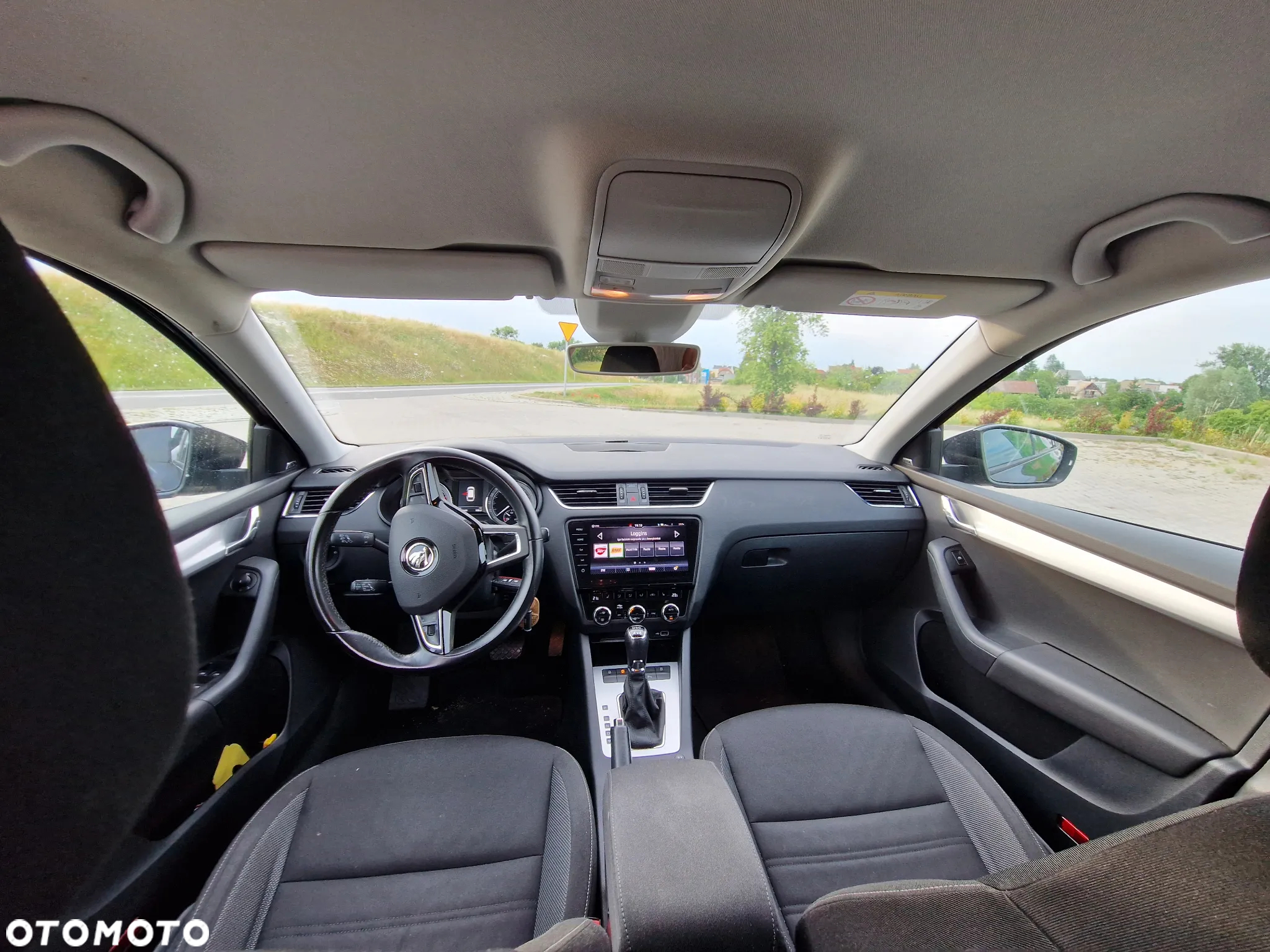 Skoda Octavia Combi 1.8 TSI 4x4 DSG Ambition - 15