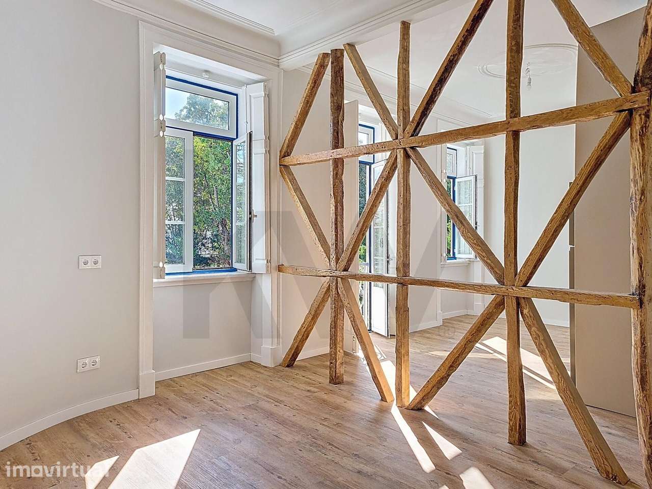 Apartamento T3 (convertido em T2) de Charme junto ao Jardim de Paço - Grande imagem: 3/18