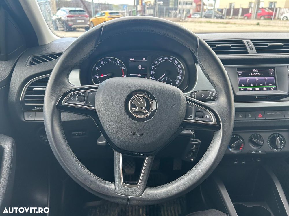 Skoda Fabia 1.0 Active - 35