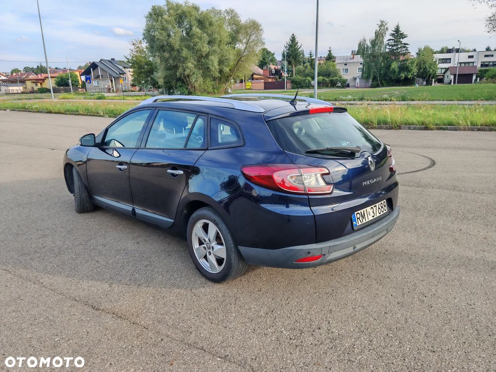 Renault Megane 1.9 dCi Dynamique Euro5 - 7