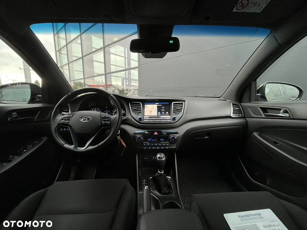 Hyundai Tucson 1.6 GDI BlueDrive Style 2WD - 12