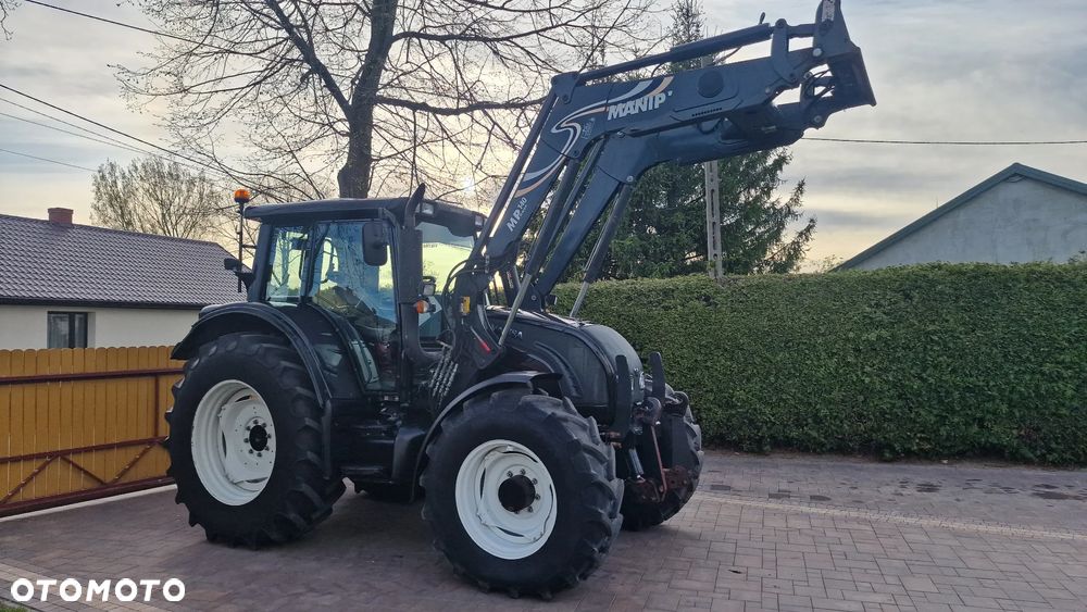 Valtra N142 SISU 4.9L 4cyl, 150 koni! 2013 ROK,  BEZ AD BLUE!!! BEZ DPF!!! - 2