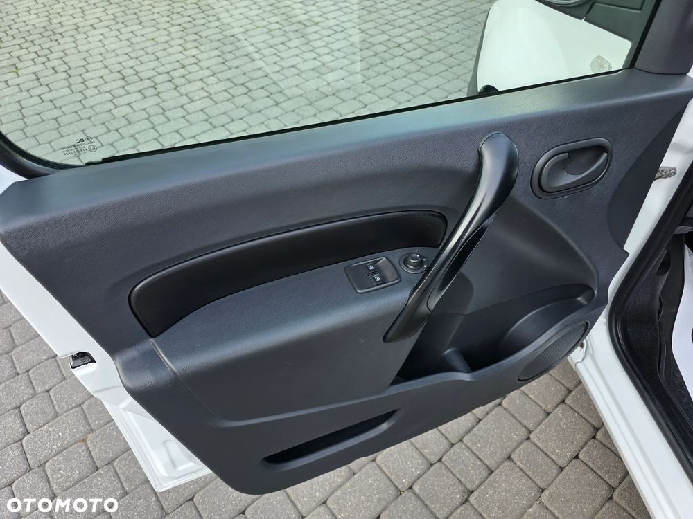 Renault Kangoo MAXI - 11