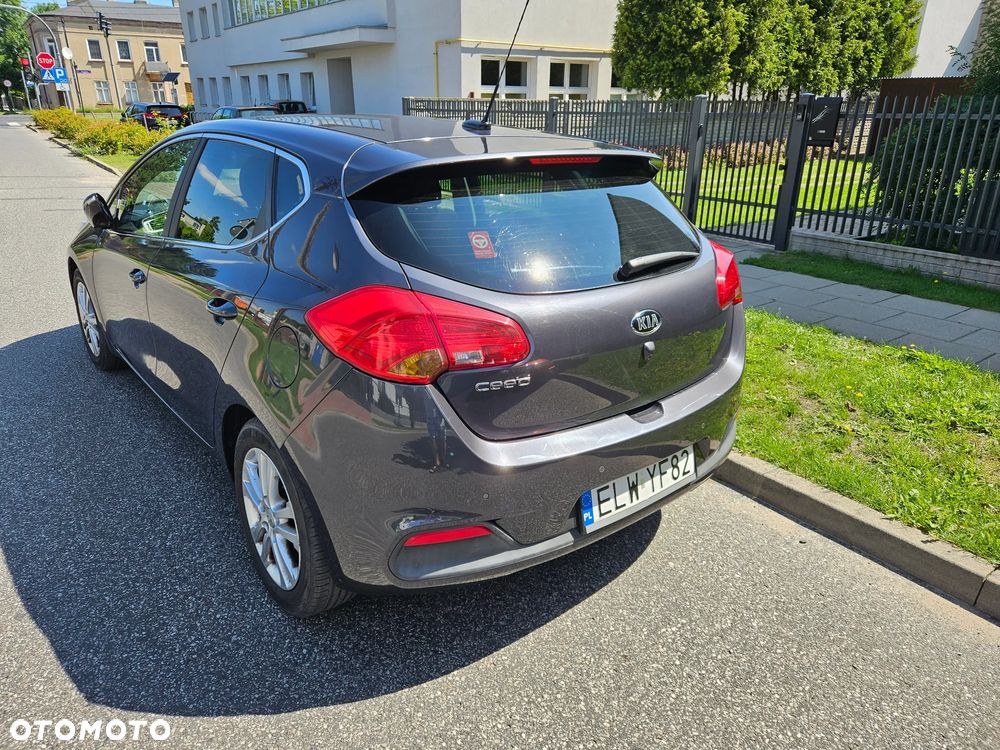 Kia Ceed 1.4 L - 3