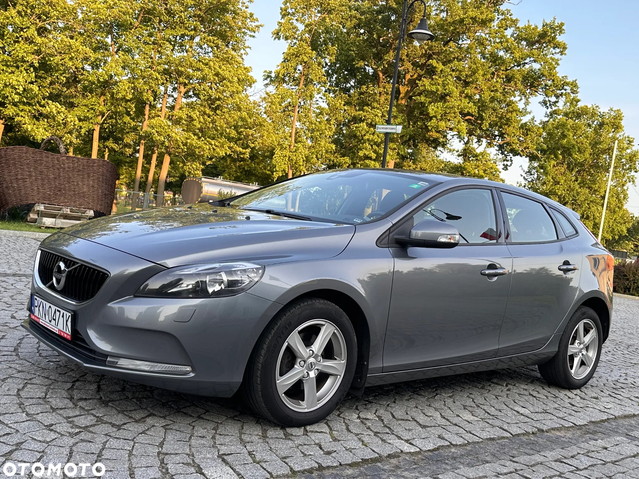 Volvo V40 D2 Drive-E Base - 3