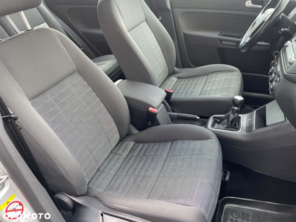 Volkswagen Golf 1.9 TDI Tour - 19