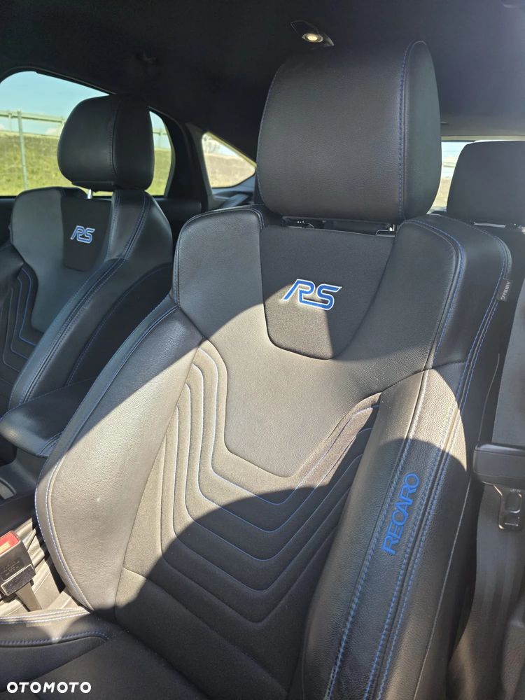 Ford Focus 2.3 EcoBoost RS - 22