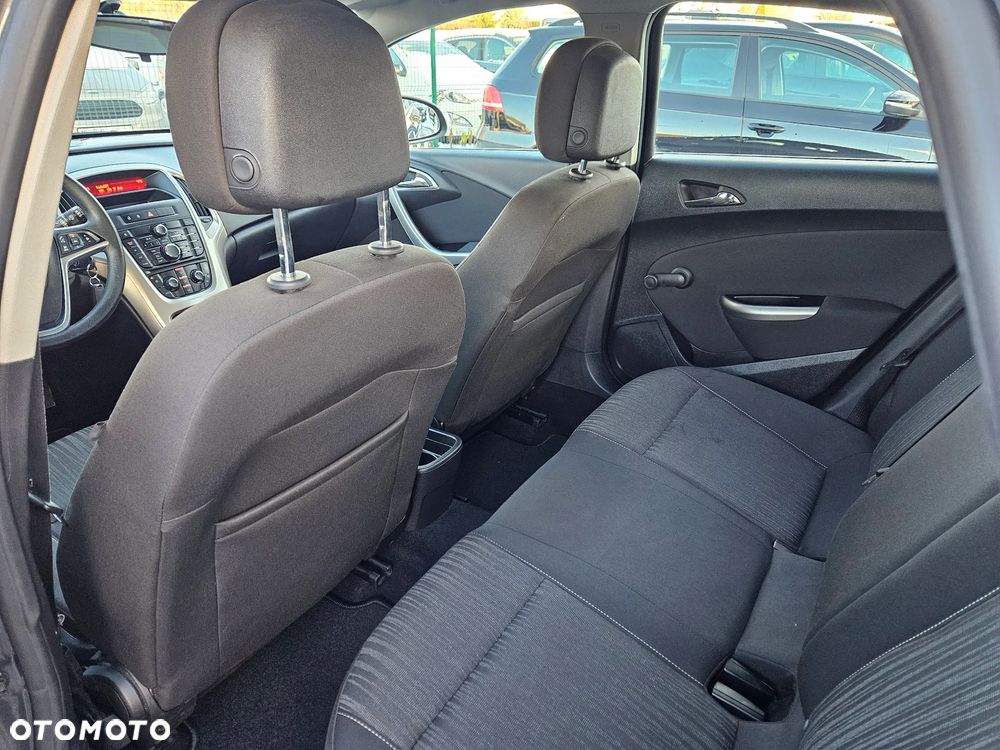 Opel Astra 1.4 Turbo - 17