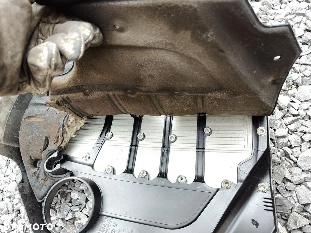 BMW e60 e61 2.0d n47 Osłona Pokrywa NA Silnik Silnika - 7