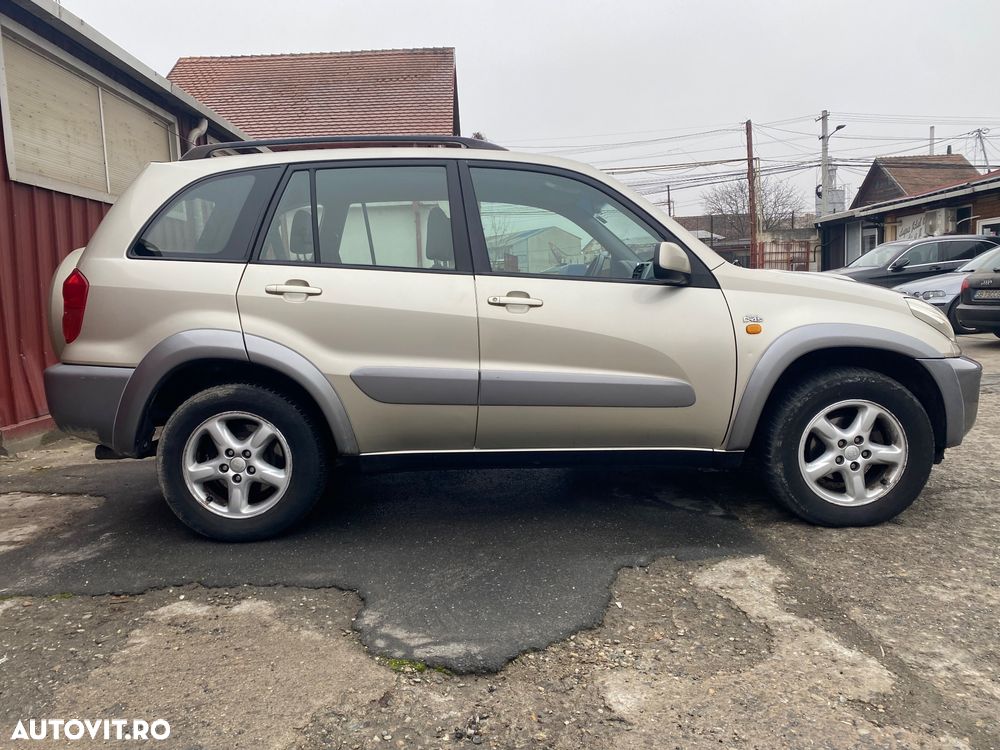 Toyota RAV4 D-4D 4x4 Executive - 18