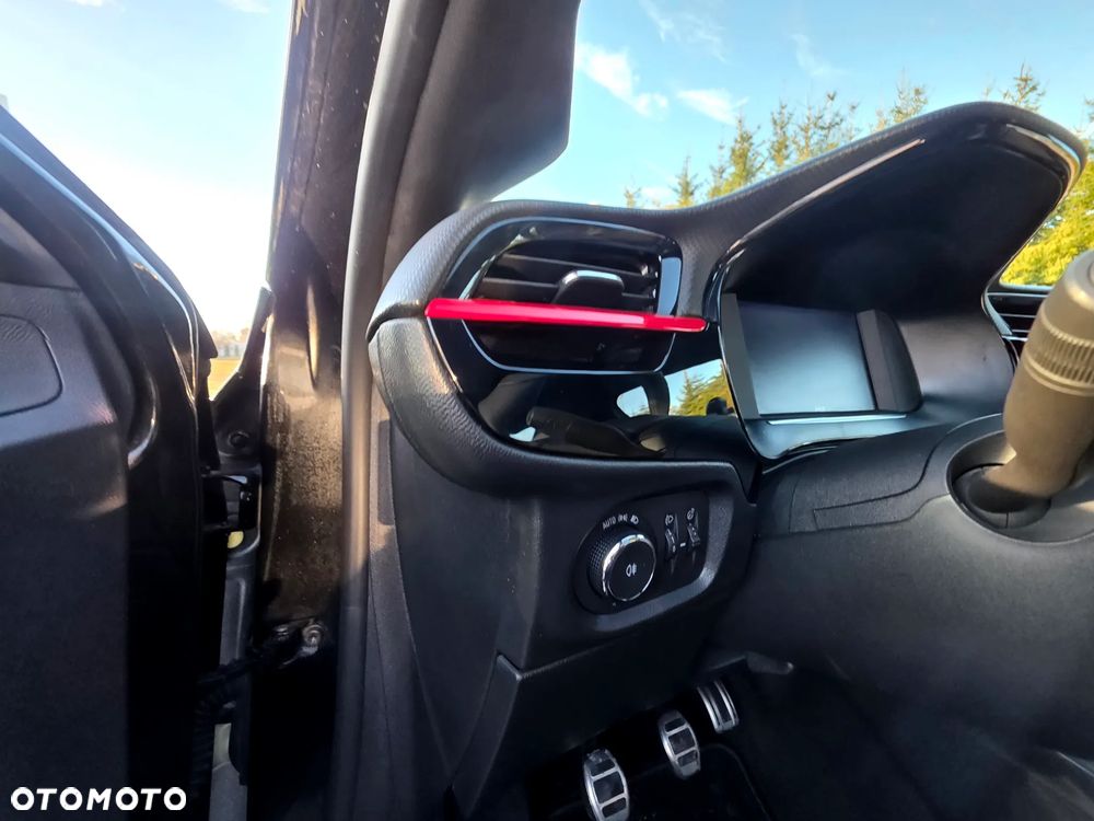 Opel Corsa 1.2 Direct Injection Turbo Start/Stop GS Line - 19