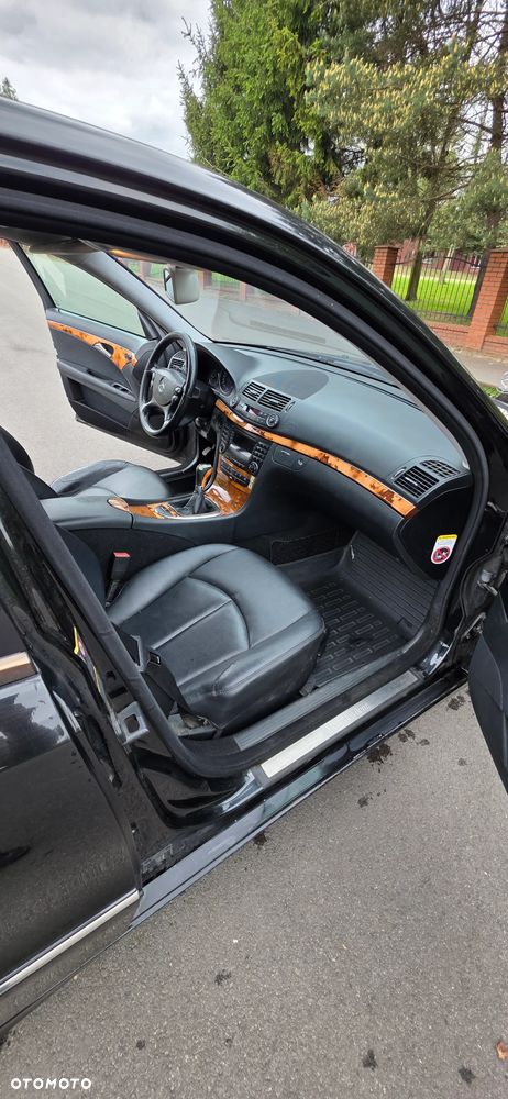 Mercedes-Benz Klasa E 200 CDI Elegance - 8