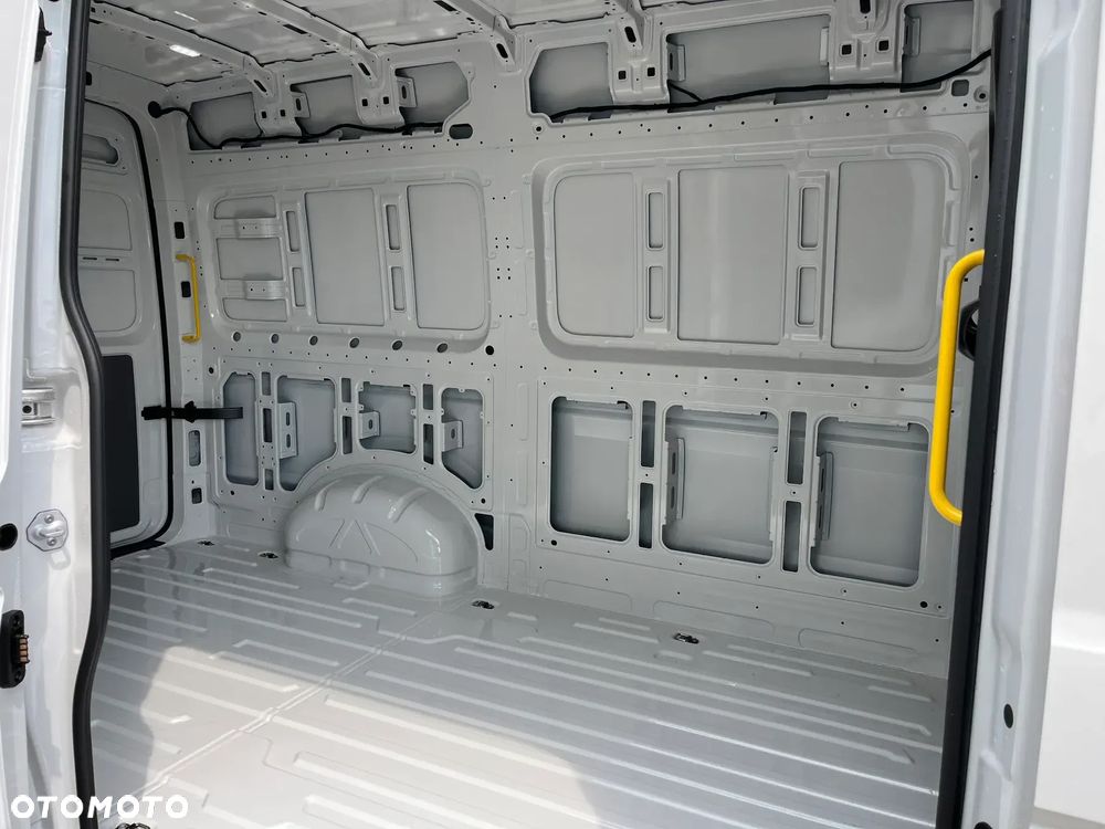 Volkswagen Crafter - 5