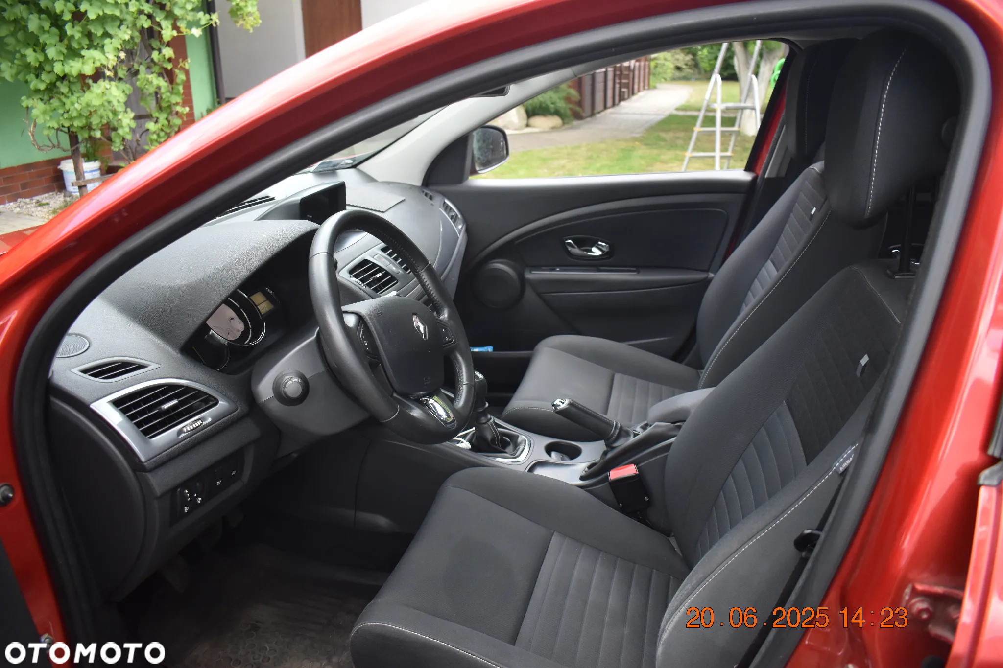 Renault Megane 1.2 16V TCe Energy Limited - 8