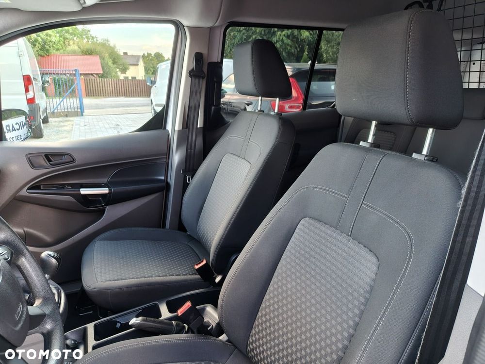 Ford Transit Connect - 14
