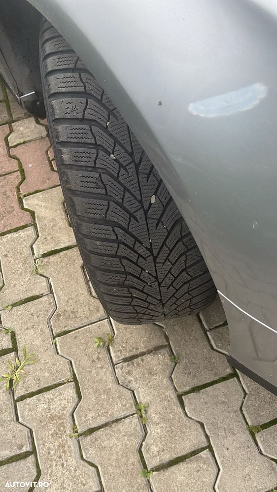 Volkswagen Passat 2.0 TDI DPF Highline - 4
