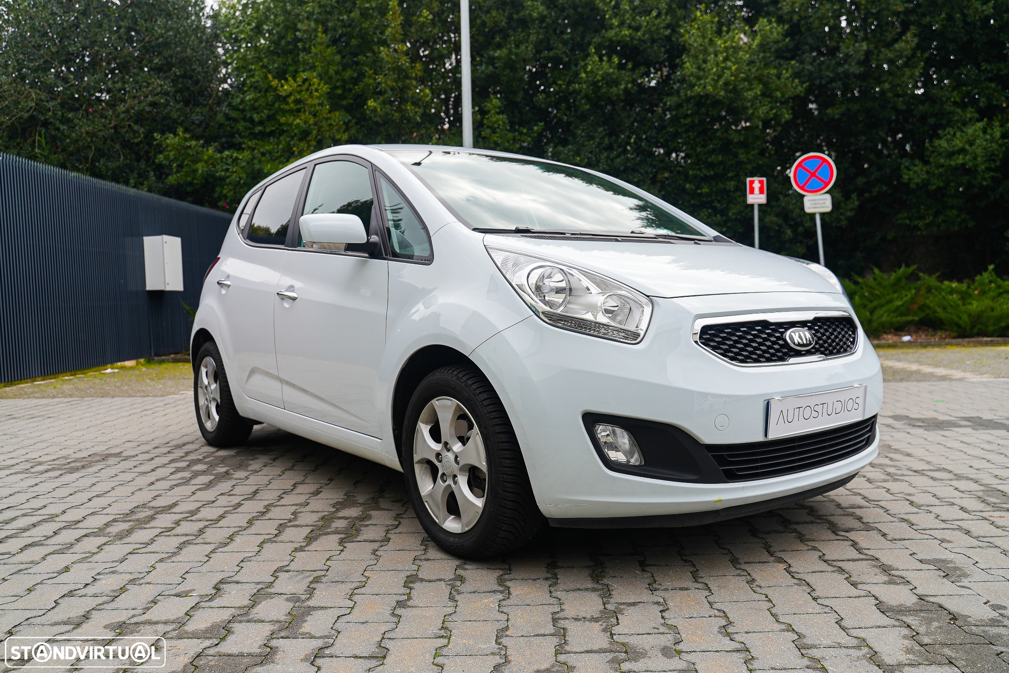Kia Venga 1.6 CVVT Auto Fifa World Cup Edition - 12