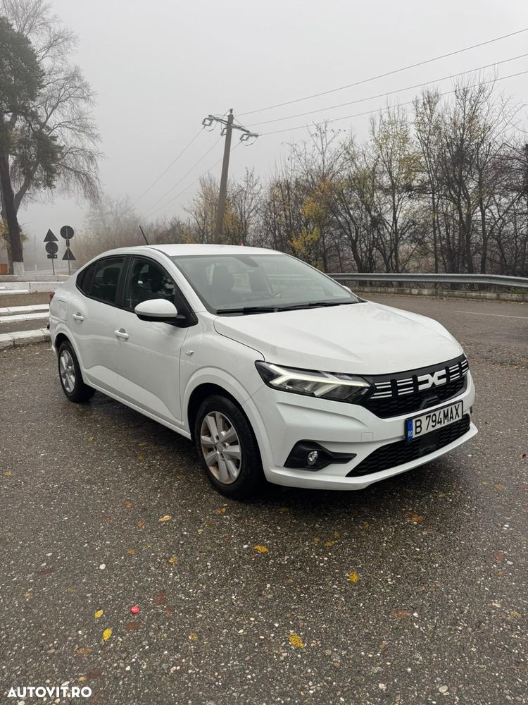 Dacia Logan TCe 90 Essential - 3