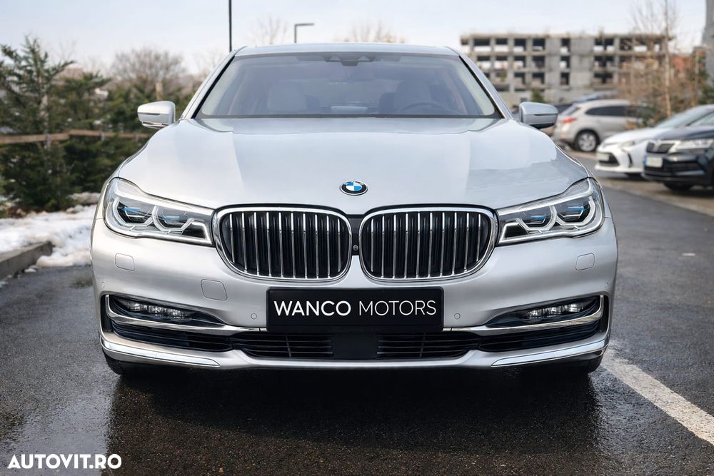 BMW Seria 7 740Le xDrive iPerformance - 2