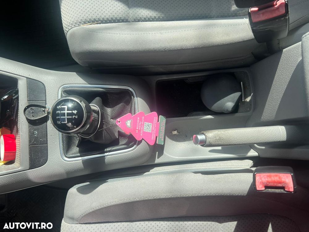 Volkswagen Golf Plus 1.9 TDI Comfortline - 18