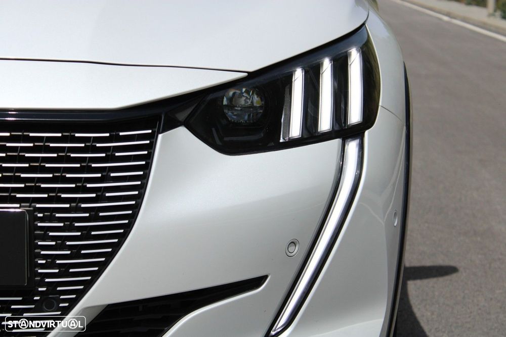 Peugeot e-208 50 kWh GT Pack - 13
