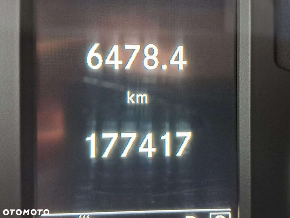 Mercedes-Benz Vito - 16