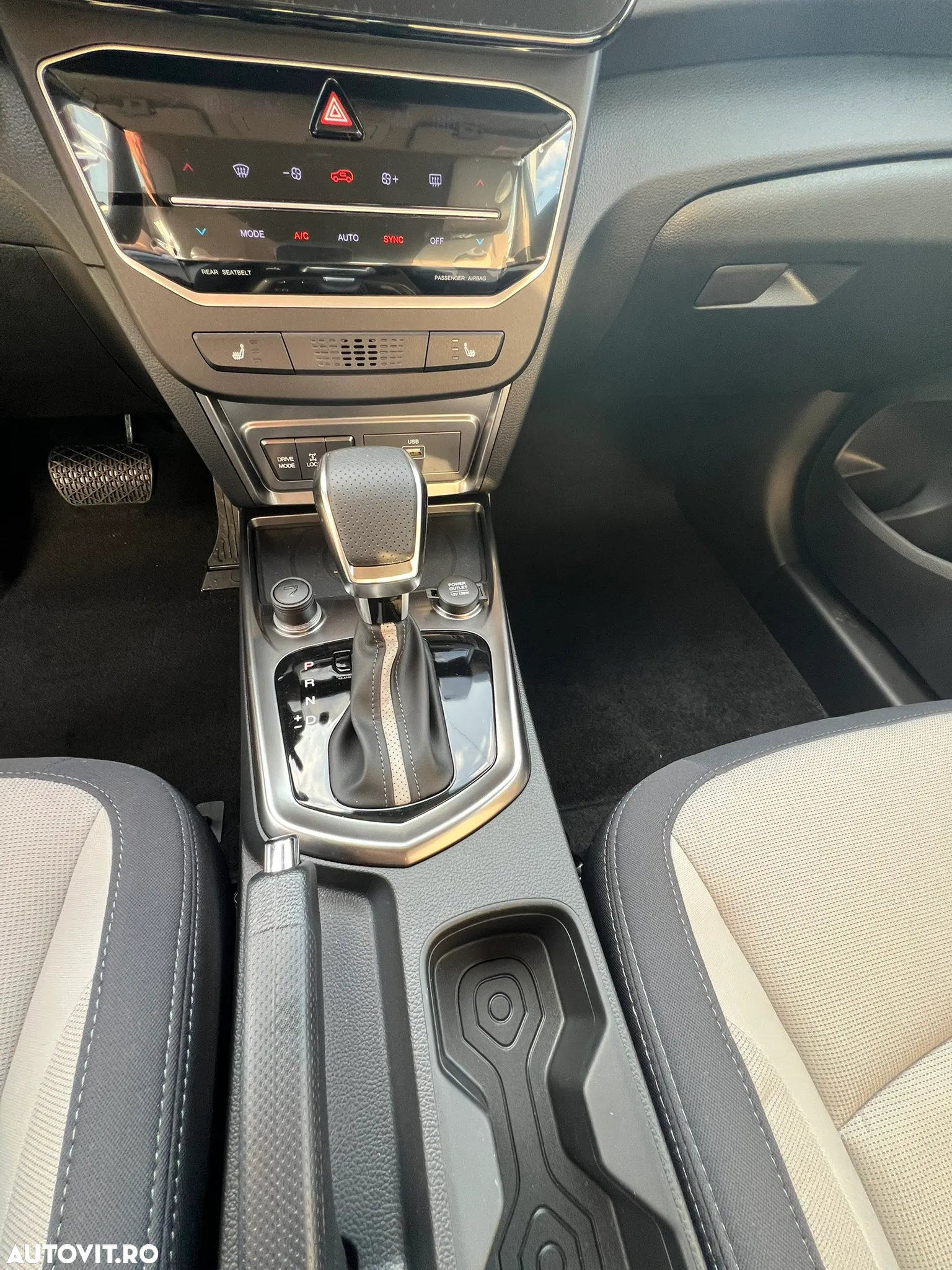 SsangYong Tivoli - 10