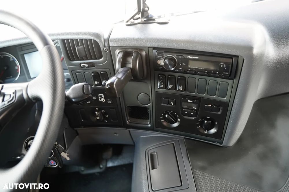 Scania P 440 / 8x4 / BASCULATOR 2 LATERAL / HYDRODOXY / BORDMATIC / / EURO 5 EEV - 33