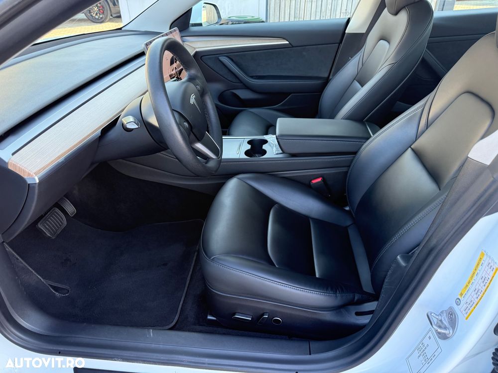 Tesla Model 3 Standard Reichweite Plus Hinterradantrieb - 14