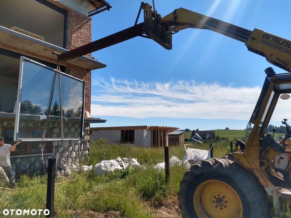 Ładowarka  teleskopowa  JCB 520 4x4 - 12