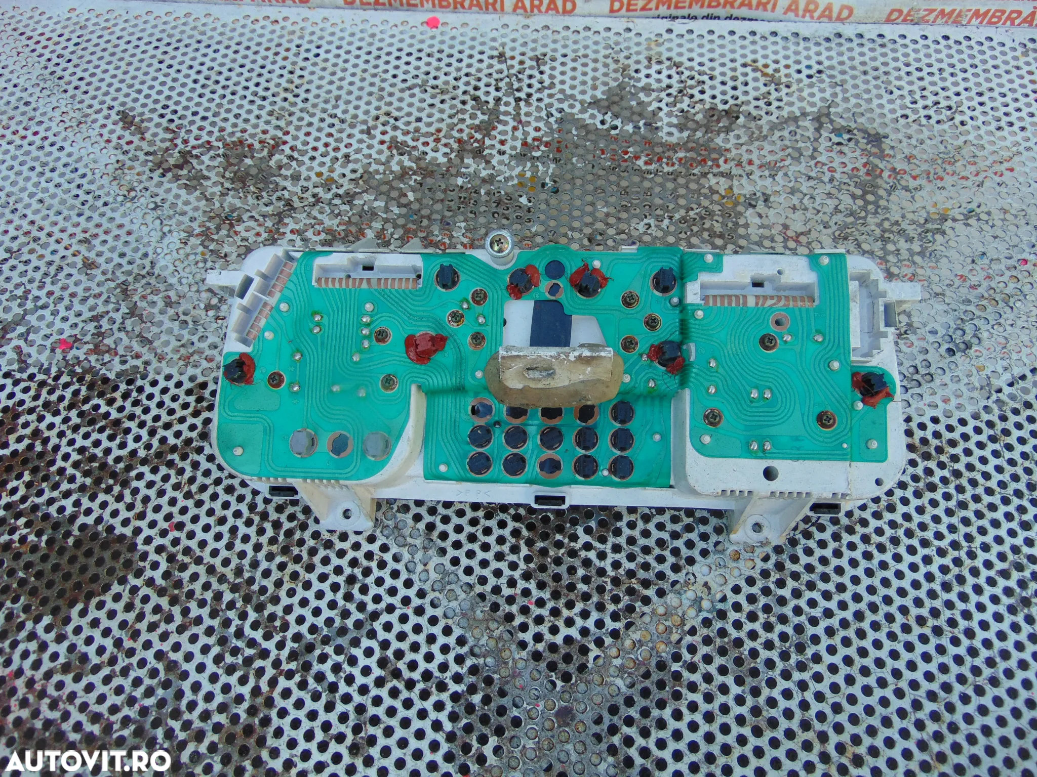 Ceasuri Hyundai Galloper ceasuri bord dezmembrez Galloper 2.5 - 2