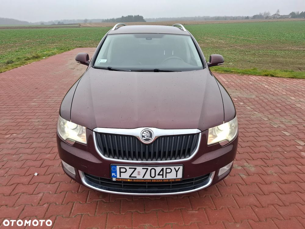 Skoda Superb 2.0 TDI DSG Exclusive - 3
