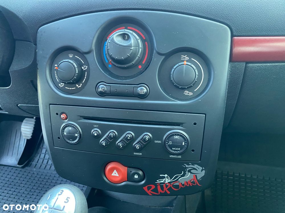 Renault Clio 1.2 16V Rip Curl - 26